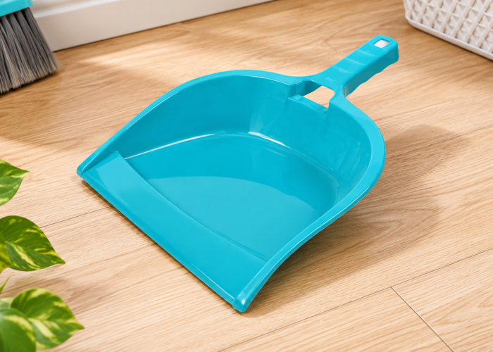 dustpan-premium